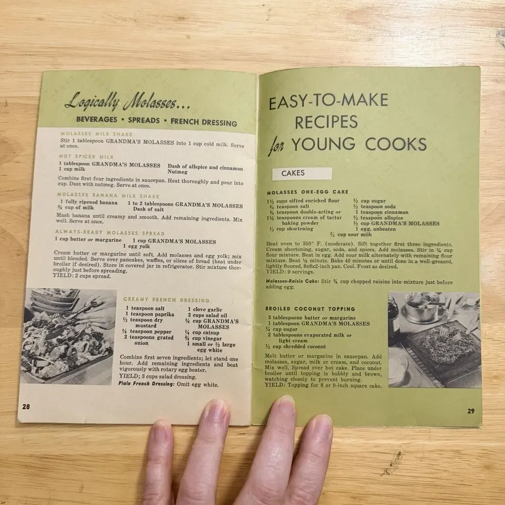 Grandmas Recipes for Mother and Daughter Old Fashioned Molasses Vintage Cookbook